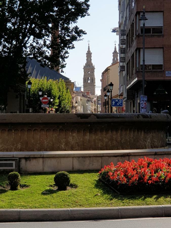 Apartamento Murrieta Logroño Exterior foto